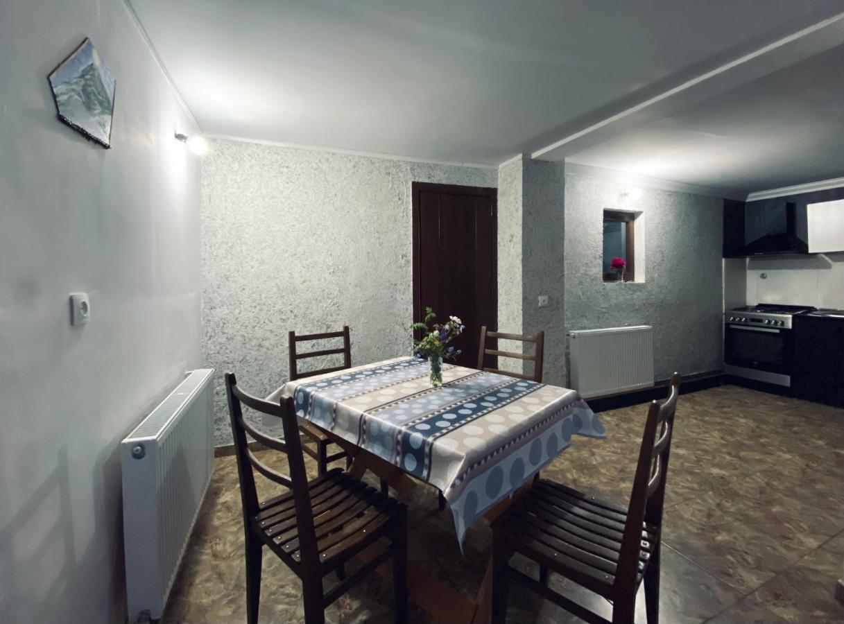 Cottage Kesane Kazbegi Luaran gambar